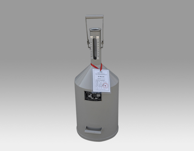 維護設備性能:定期校準標準金屬量器對油品檢測的重要性